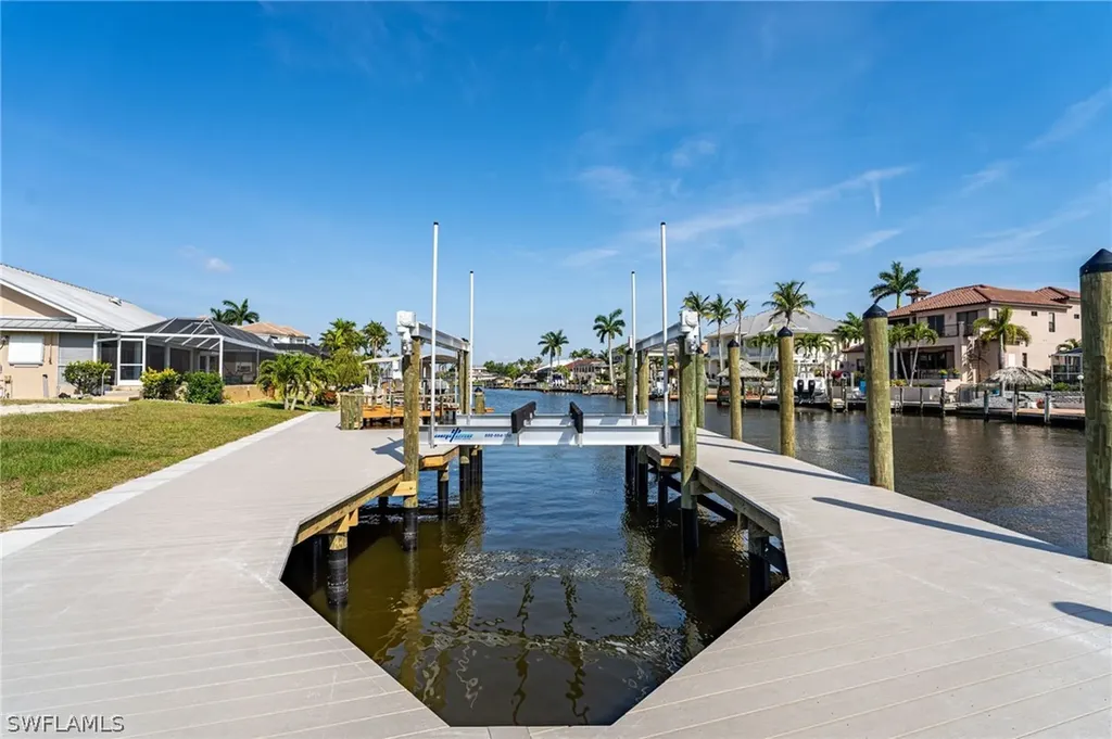 1522 SW 58th Street Cape Coral FL 33914