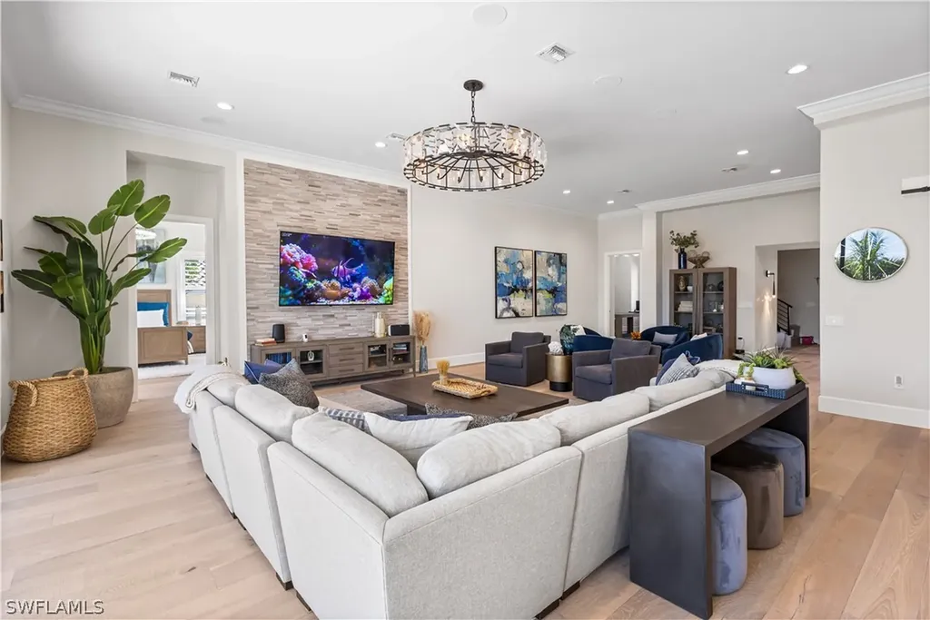 6680 Daniel Court Fort Myers FL 33908