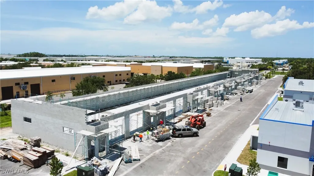 16101 Lee Road Fort Myers FL 33912