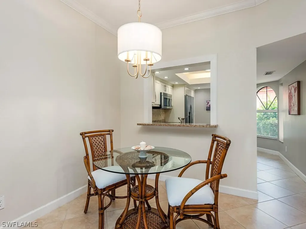 611 Serendipity Drive Naples FL 34108