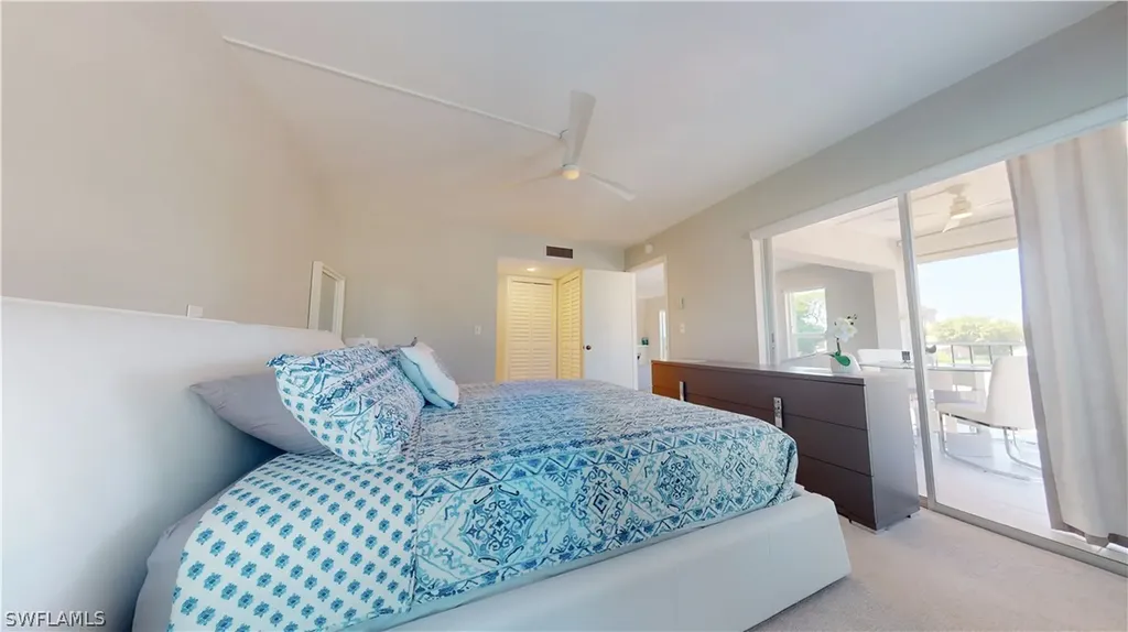 53 High Point Circle W Naples FL 34103