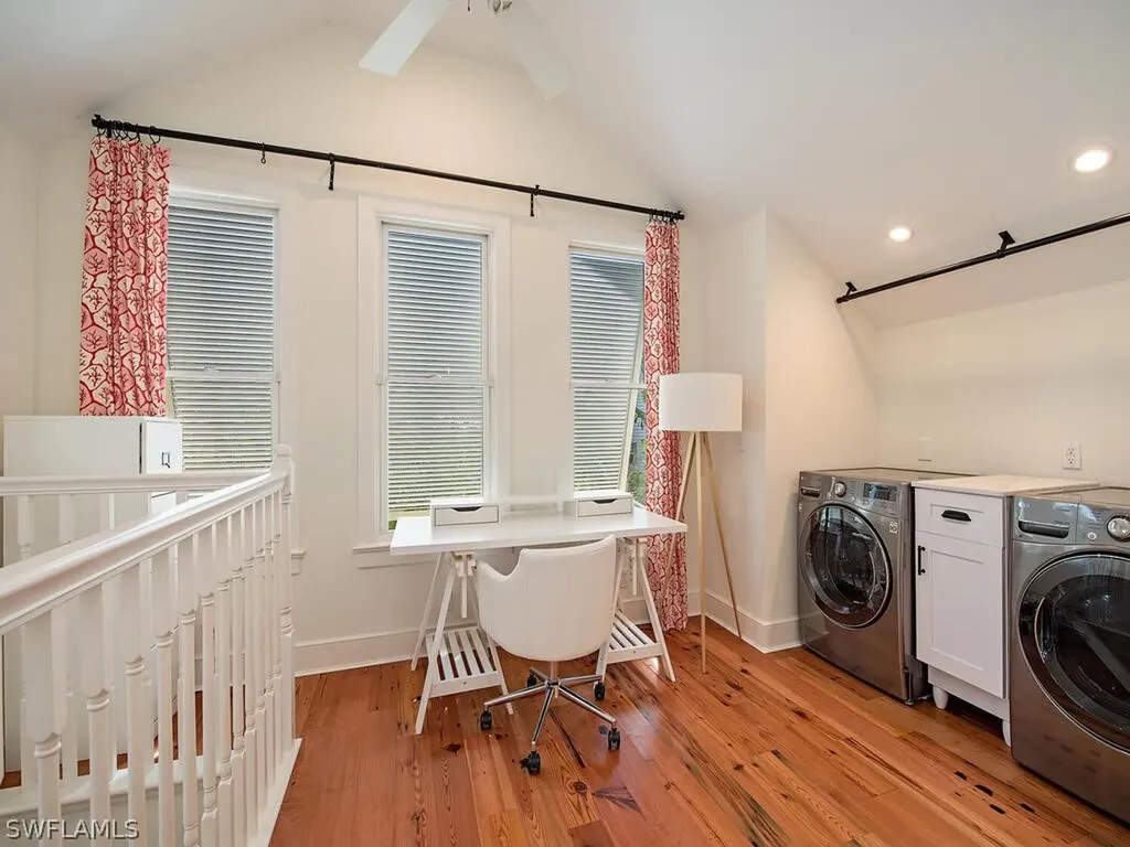 680 8th Avenue S Naples FL 34102