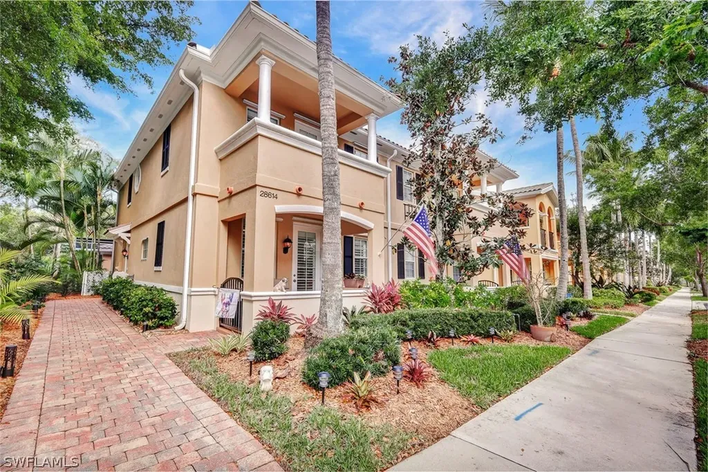 28614 Alessandria Circle Bonita Springs FL 34135