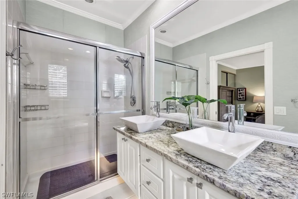 28614 Alessandria Circle Bonita Springs FL 34135