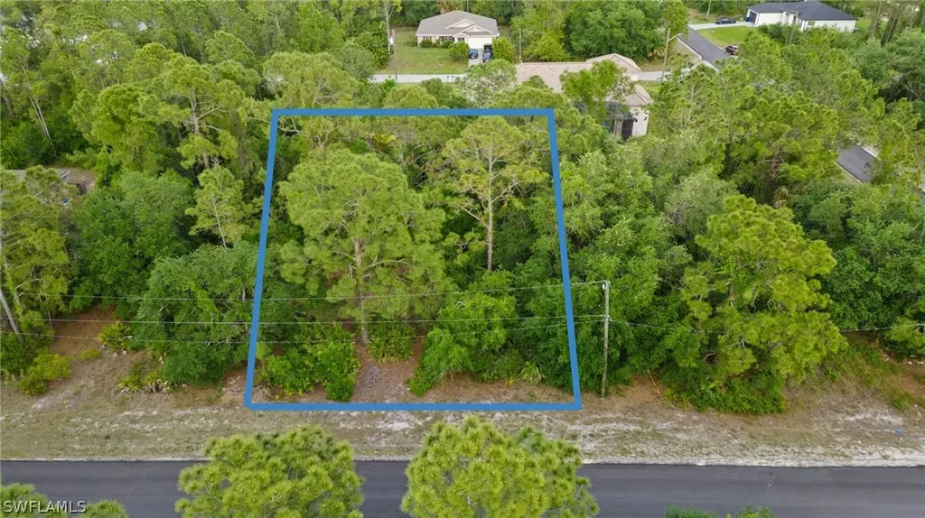2002 Edward Avenue Alva FL 33920