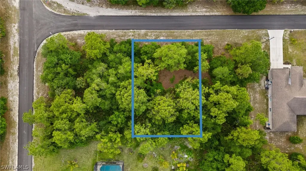 2002 Edward Avenue Alva FL 33920