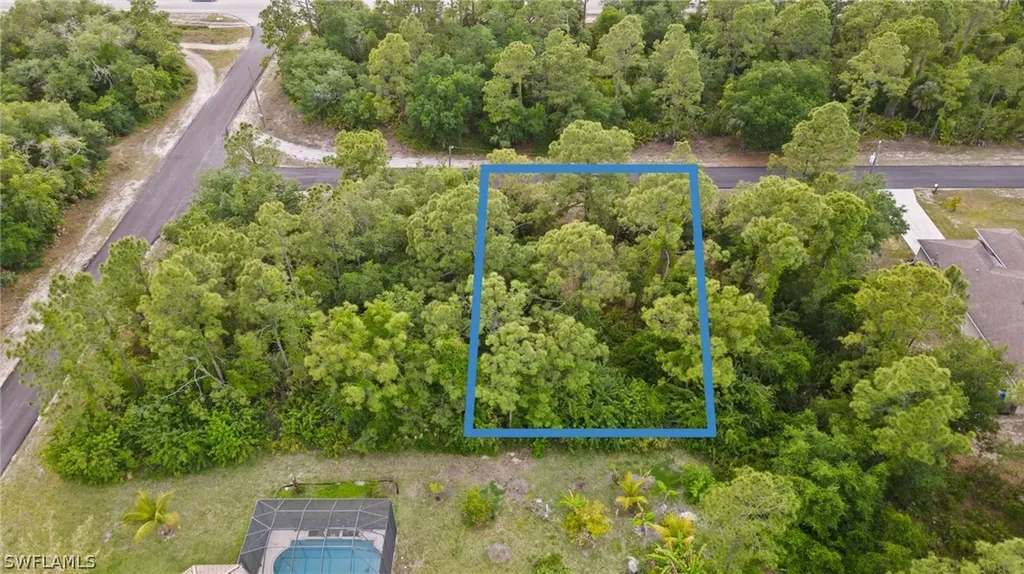 2002 Edward Avenue Alva FL 33920