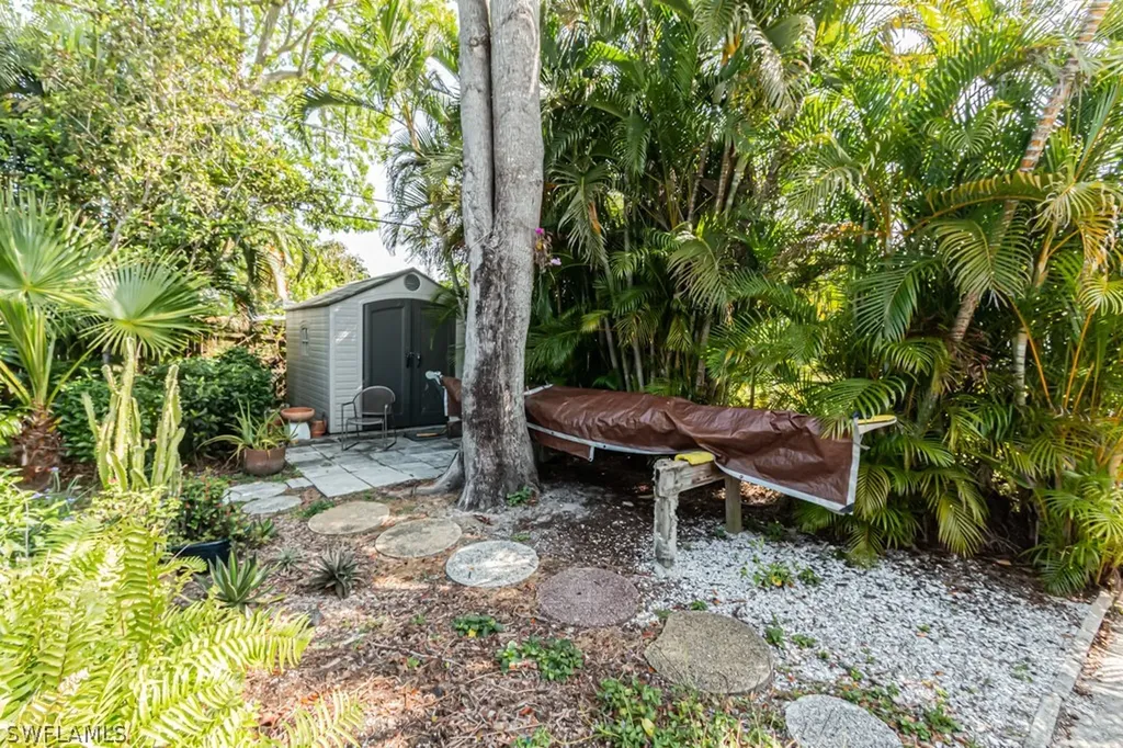 2201 Elkton Court Fort Myers FL 33907