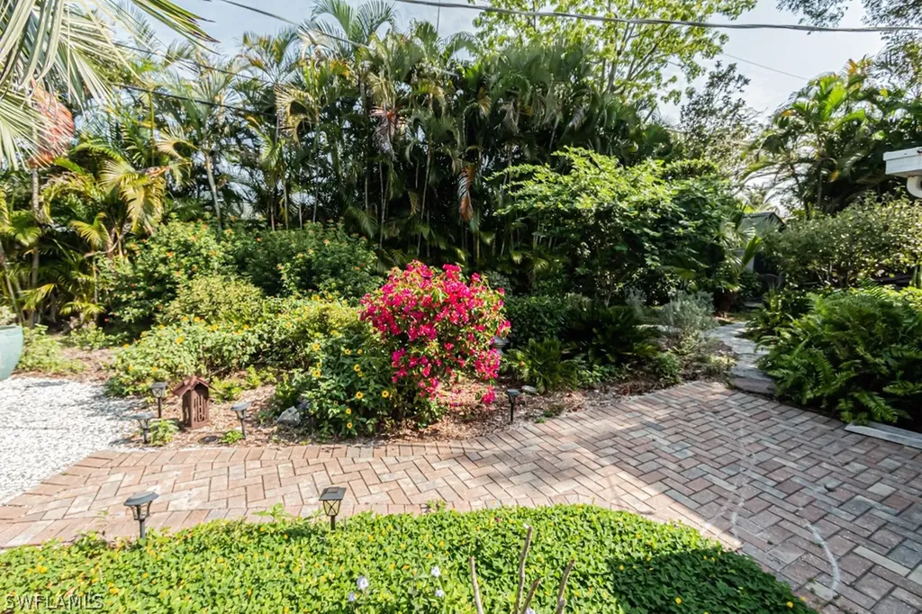 2201 Elkton Court Fort Myers FL 33907