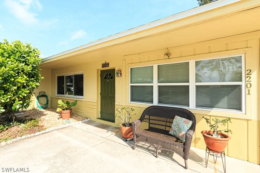 2201 Elkton Court Fort Myers FL 33907
