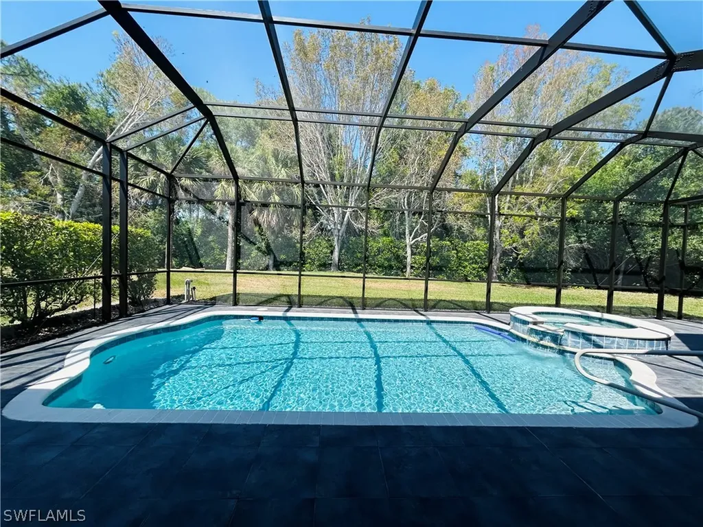 10283 Avonleigh Drive Bonita Springs FL 34135