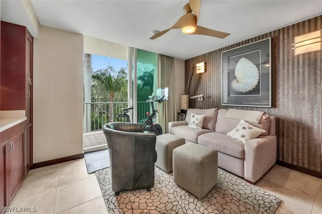275 Indies Way Naples FL 34110