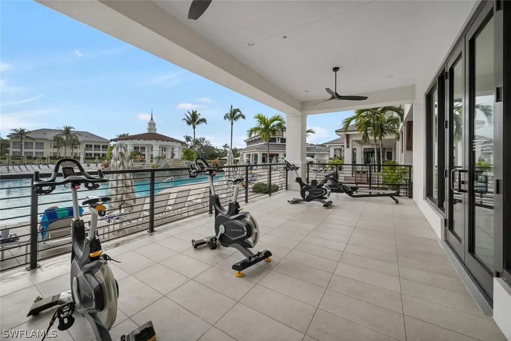 275 Indies Way Naples FL 34110