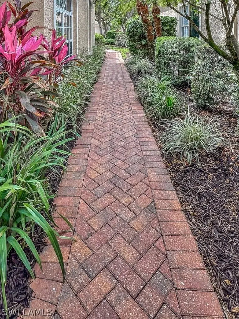 3095 Santorini Court Naples FL 34119