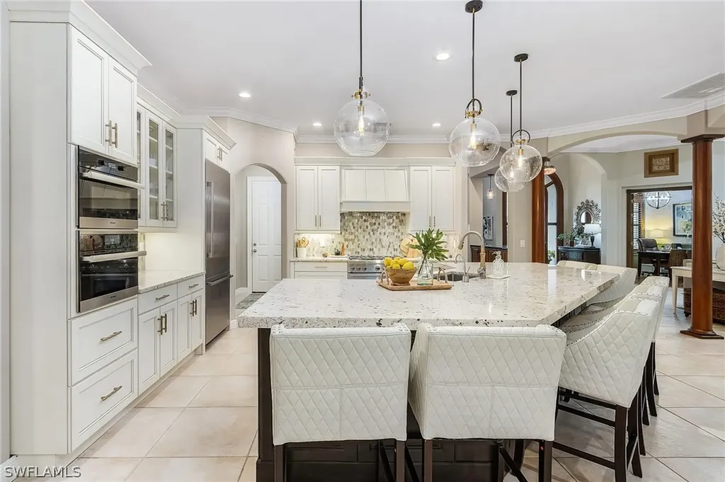 1911 Piccadilly Circle Cape Coral FL 33991