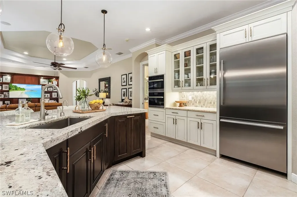 1911 Piccadilly Circle Cape Coral FL 33991