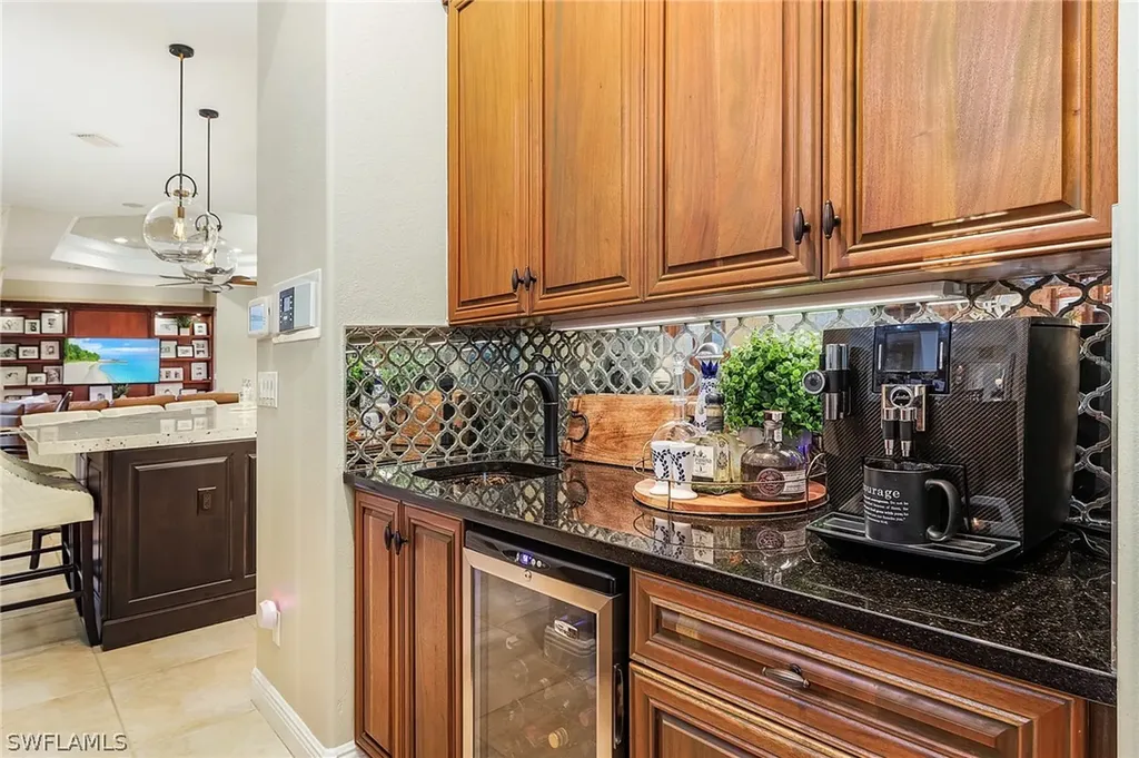 1911 Piccadilly Circle Cape Coral FL 33991