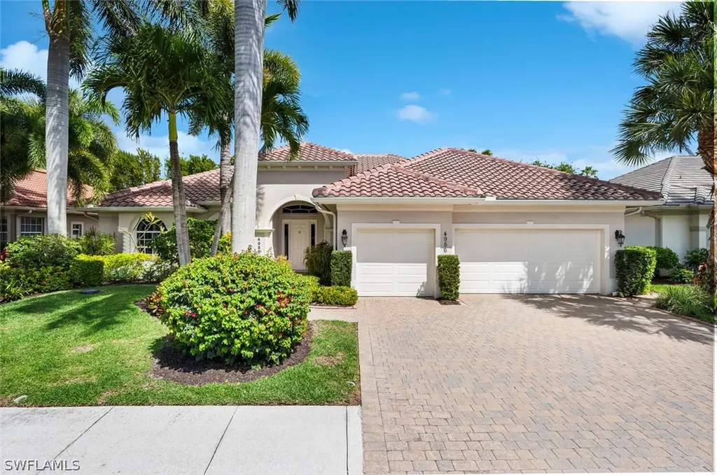 4956 Rustic Oaks Circle Naples FL 34105