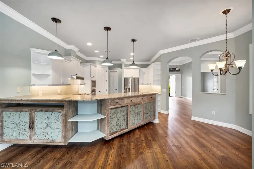 4956 Rustic Oaks Circle Naples FL 34105