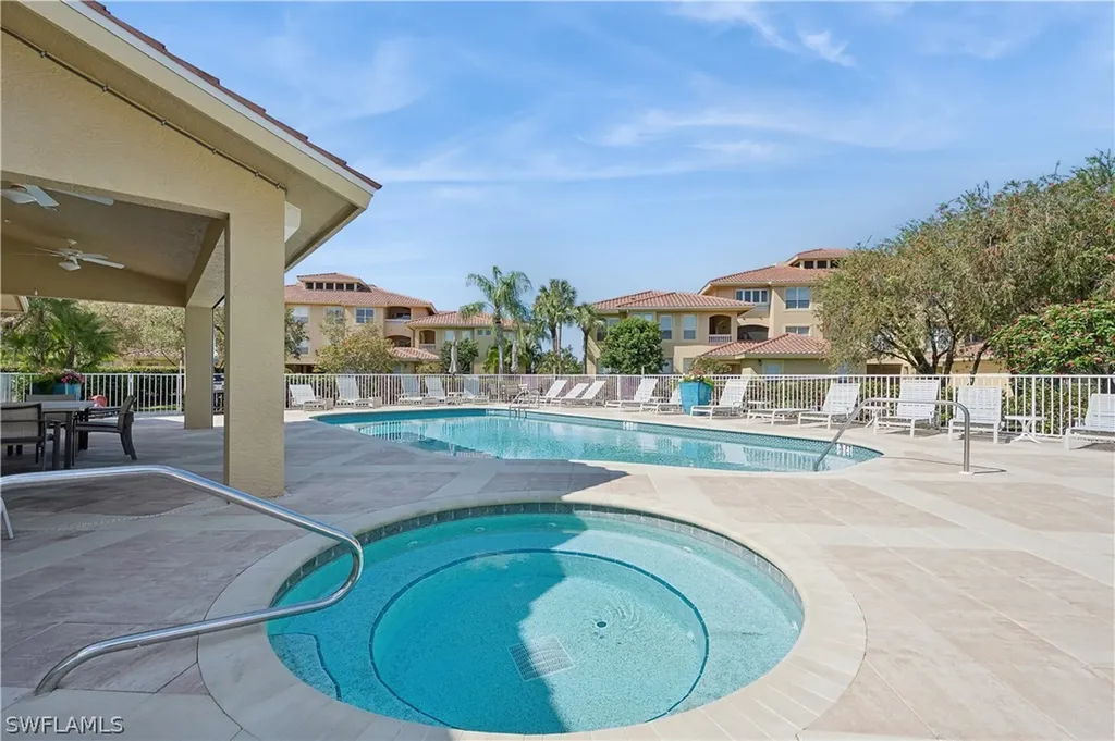 1875 Les Chateaux Boulevard Naples FL 34109