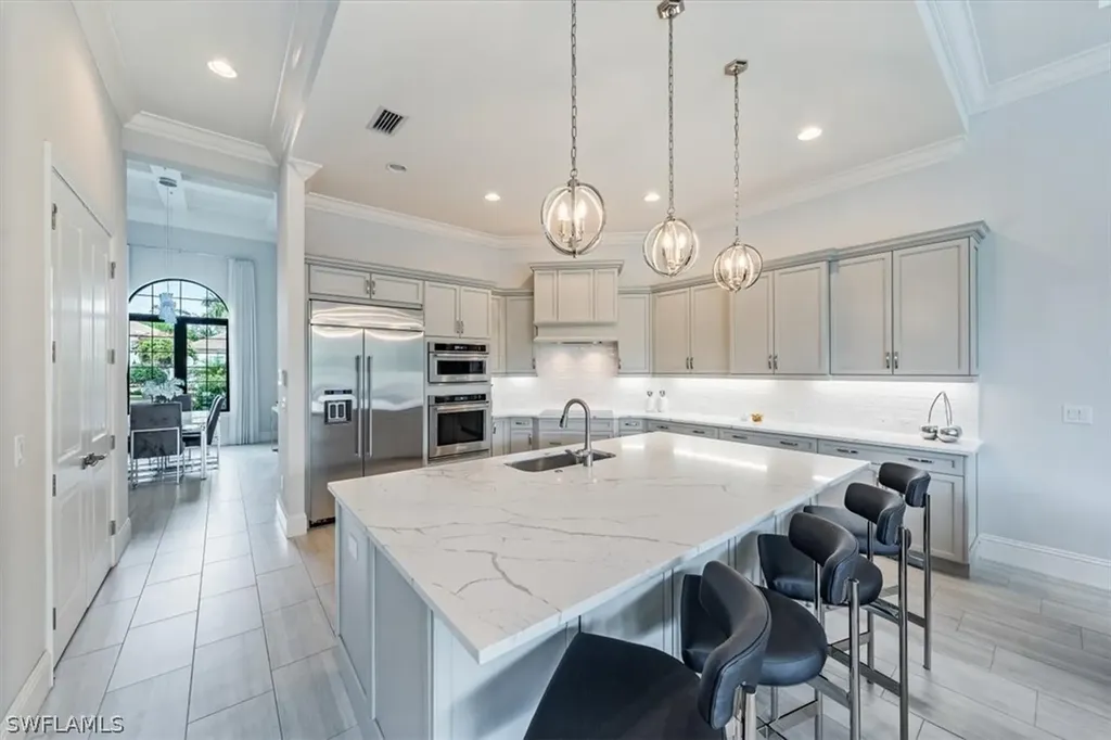 6368 Burnham Road Naples FL 34119