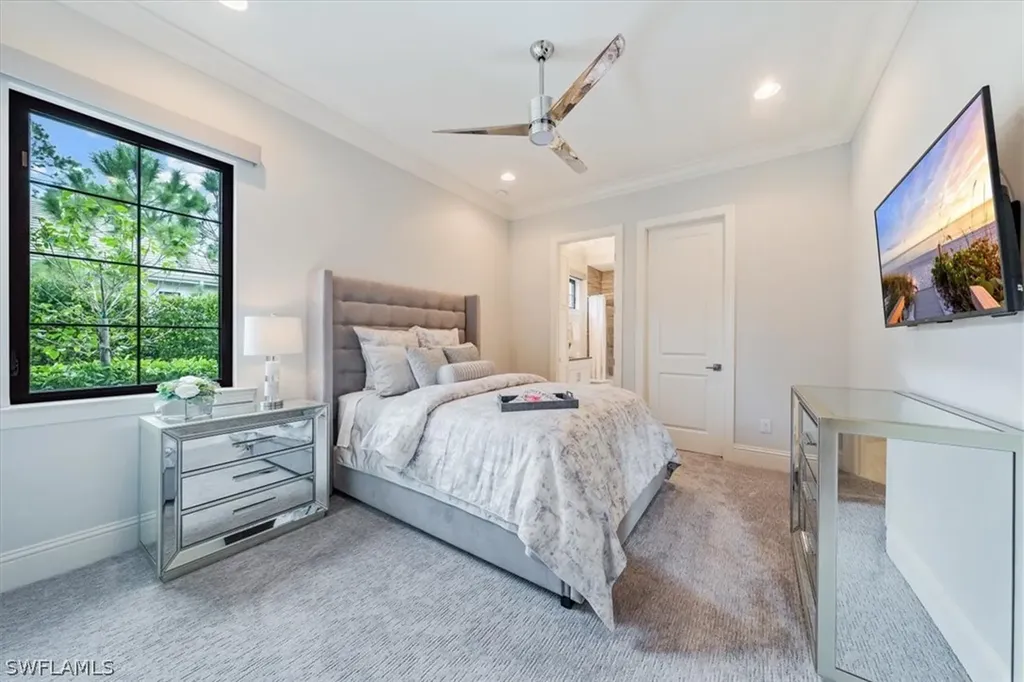 6368 Burnham Road Naples FL 34119
