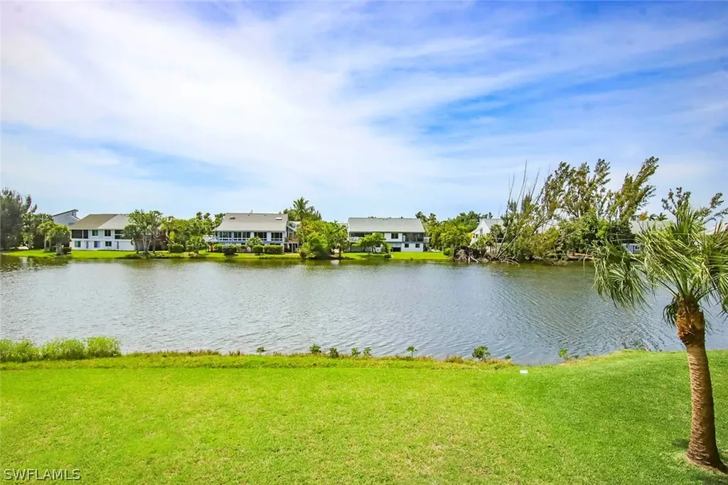 9003 Mockingbird Drive Sanibel FL 33957