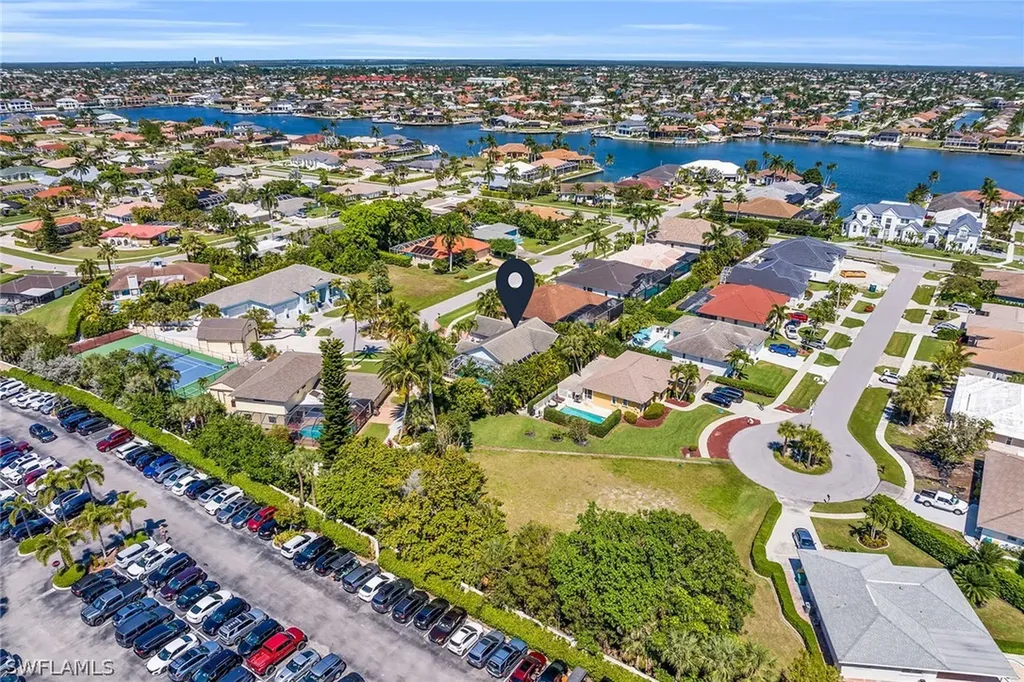 911 Ironwood Court Marco Island FL 34145