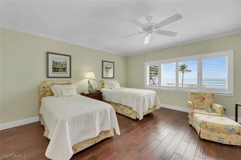 3401 Gulf Shore Boulevard N Naples FL 34103