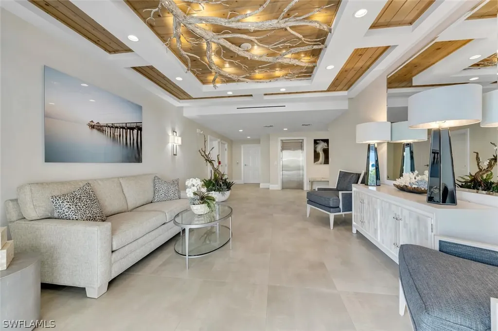 3401 Gulf Shore Boulevard N Naples FL 34103