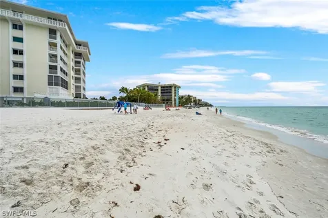 3401 Gulf Shore Boulevard N Naples FL 34103