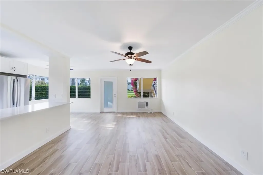 473 12th Avenue S Naples FL 34102