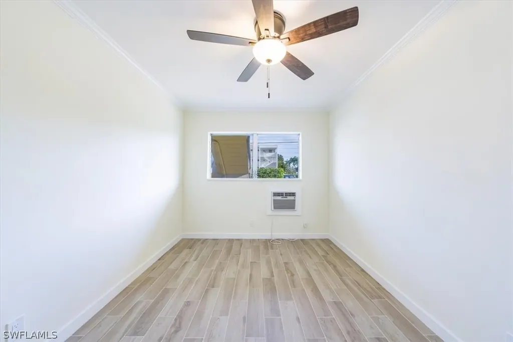 473 12th Avenue S Naples FL 34102