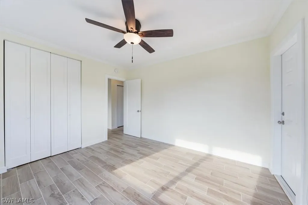473 12th Avenue S Naples FL 34102