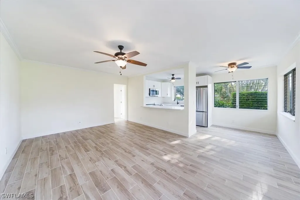 473 12th Avenue S Naples FL 34102