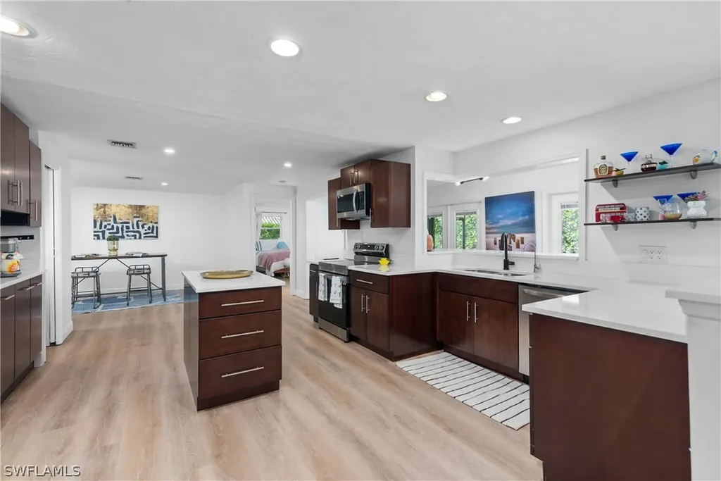237 Burning Tree Drive Naples FL 34105