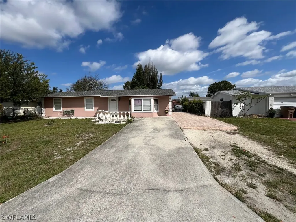 1116 Gifford Avenue S Lehigh Acres FL 33936