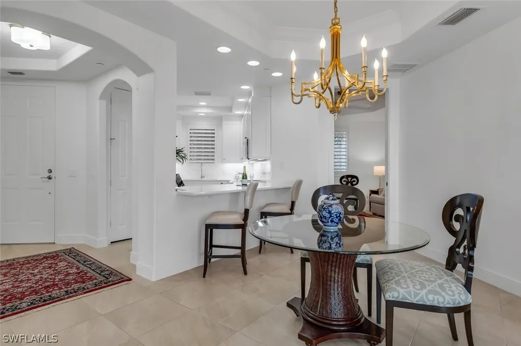 580 El Camino Real Naples FL 34119
