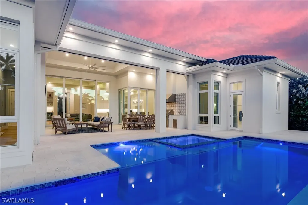2150 Tarpon Road Naples FL 34102