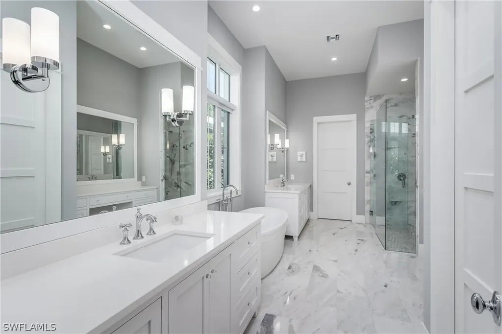2150 Tarpon Road Naples FL 34102