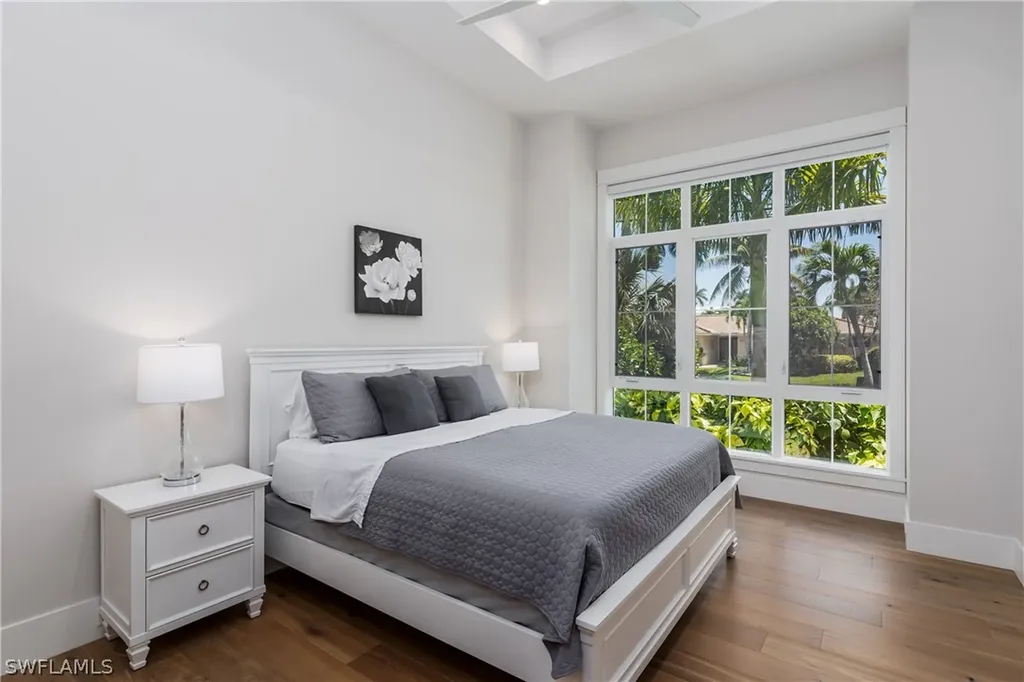 2150 Tarpon Road Naples FL 34102
