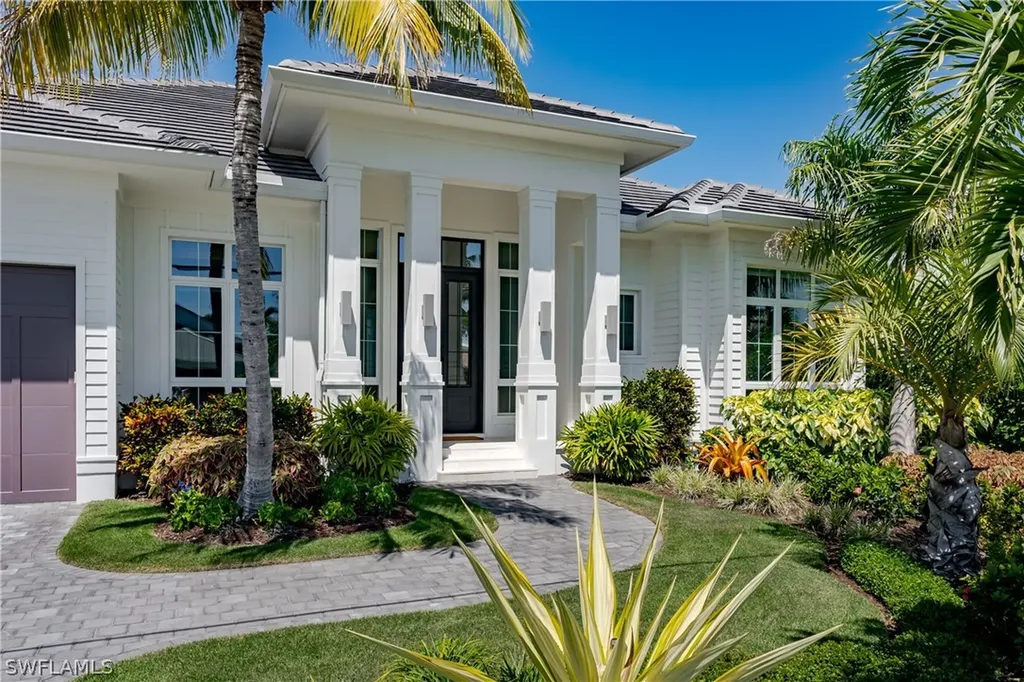 2150 Tarpon Road Naples FL 34102