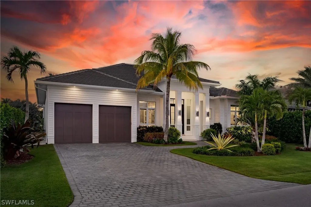 2150 Tarpon Road Naples FL 34102