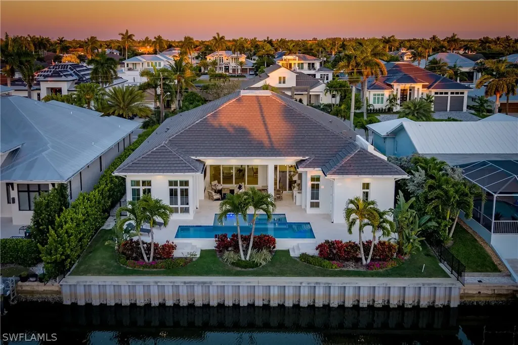2150 Tarpon Road Naples FL 34102