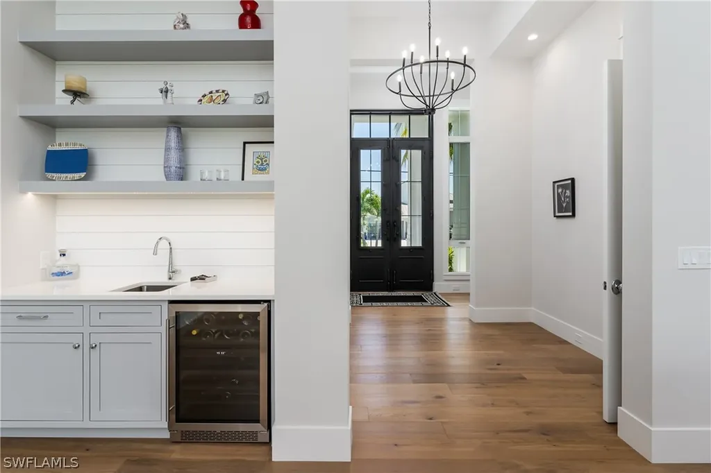 2150 Tarpon Road Naples FL 34102