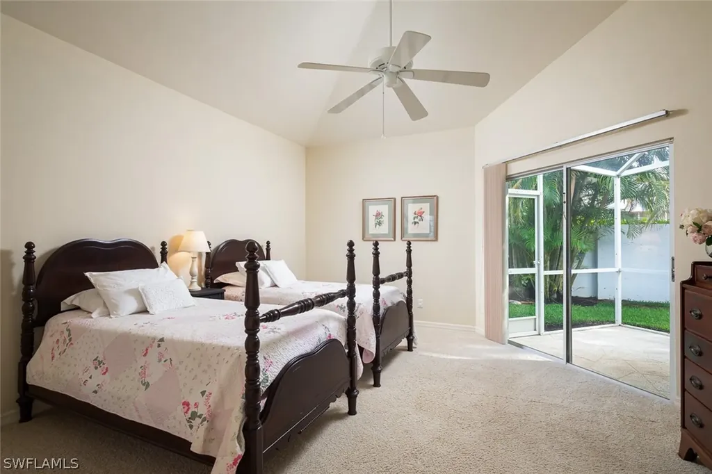 5943 Livermore Lane Naples FL 34119