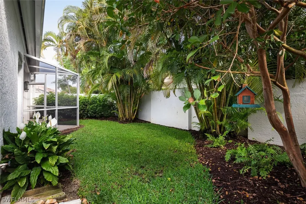 5943 Livermore Lane Naples FL 34119