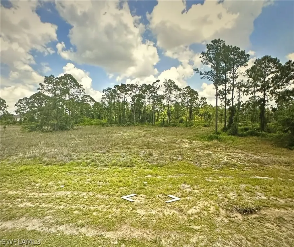 1085 Eisenhower Boulevard Lehigh Acres FL 33974