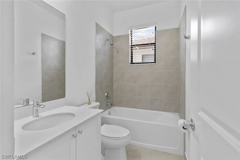 5658 Agostino Way Ave Maria FL 34142
