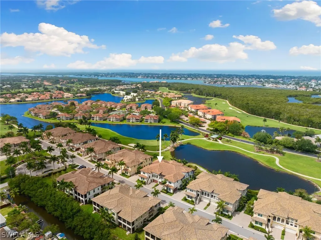 2489 Breakwater Way Naples FL 34112